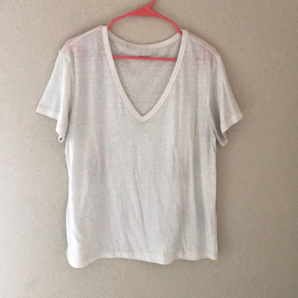 Forever 21 T-Shirt